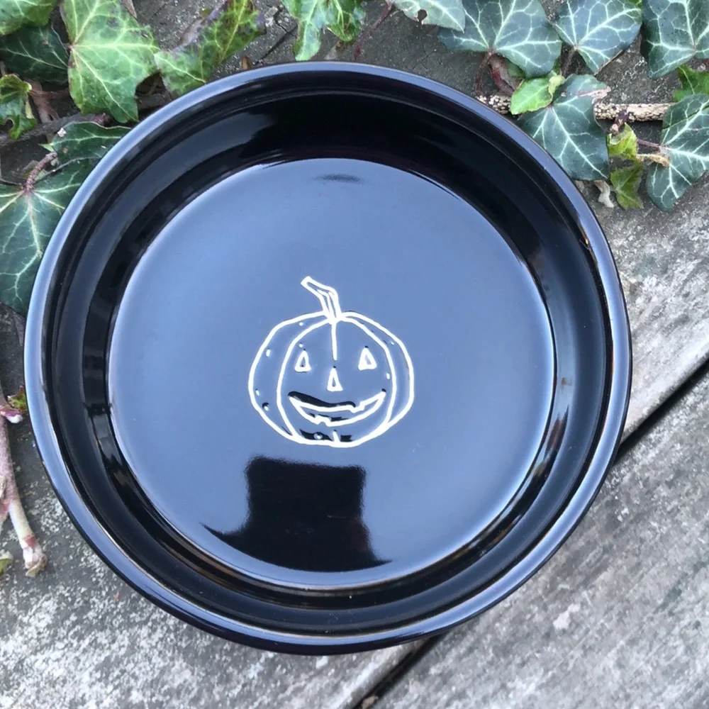 NEW Rae Dunn “Spooky” Halloween Black 5” Pet Dish